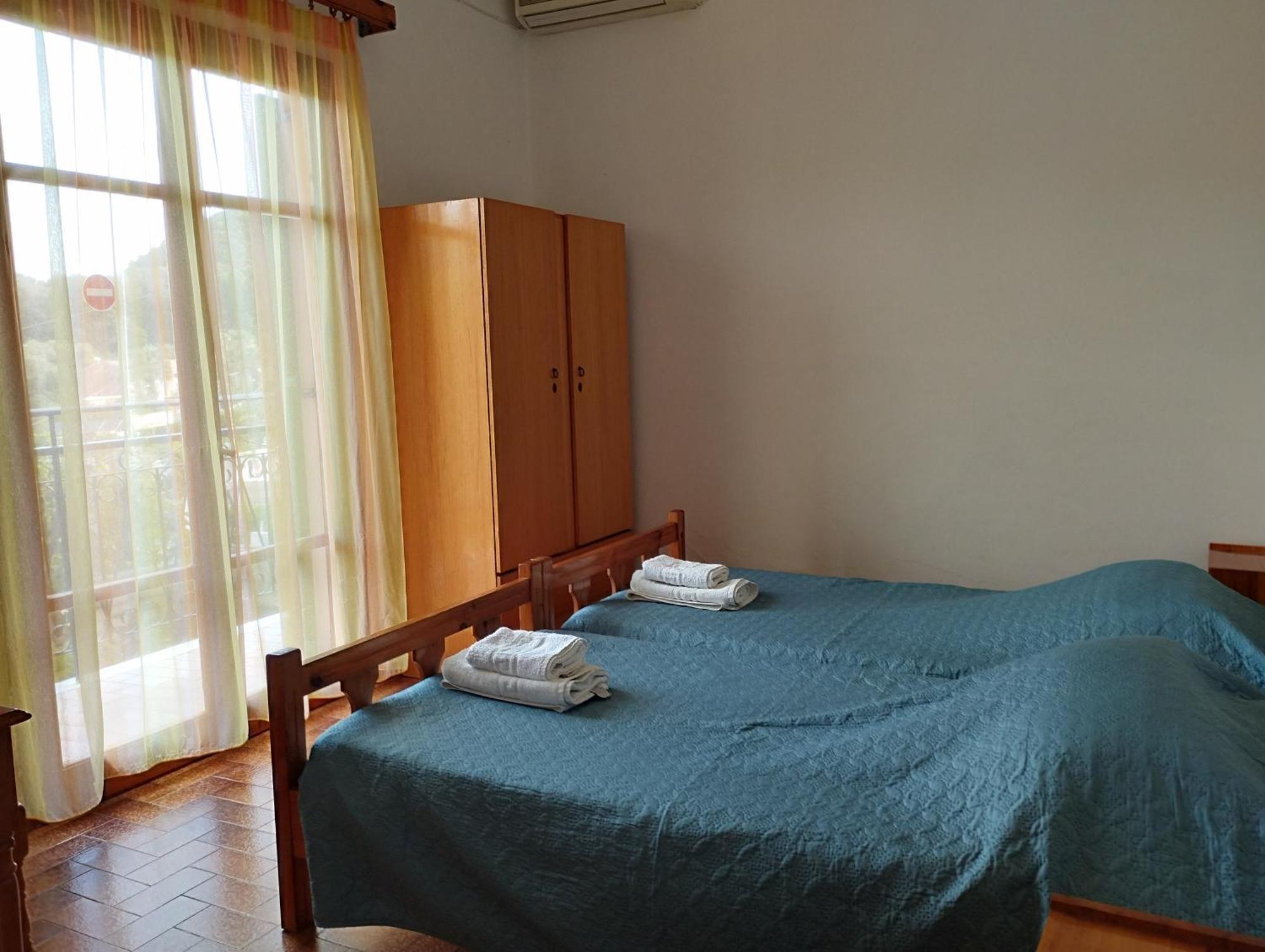 Elena Apartments Палеокастрица Экстерьер фото